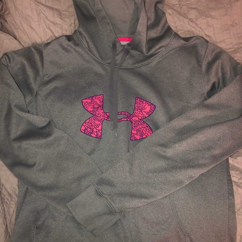 women under armour hoodie
